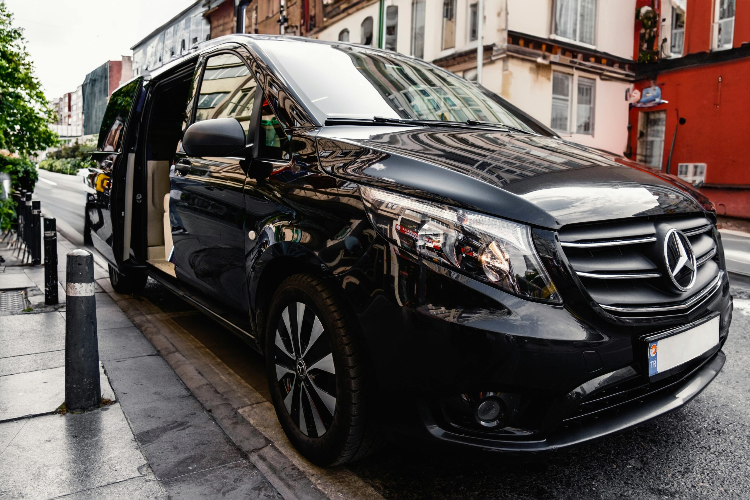 Private airport transfer from Antalya Airport to Side Turkey
